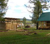 Гостевой дом и баня.